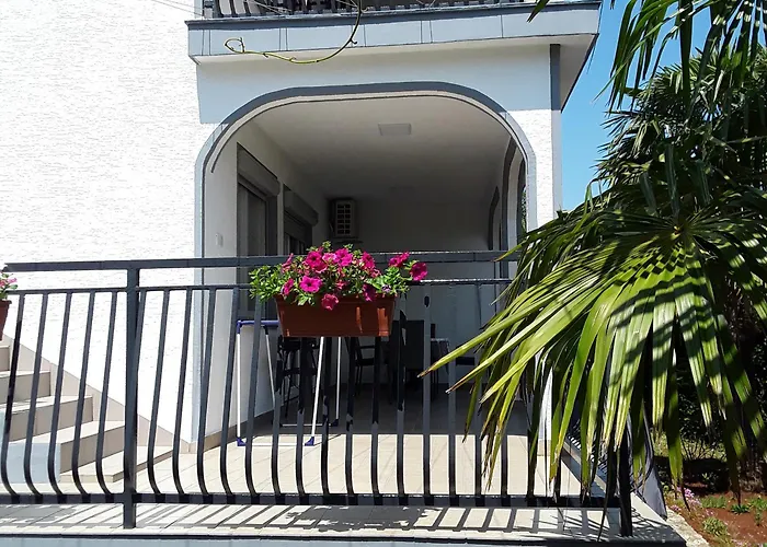 Irina Appartamento Malinska