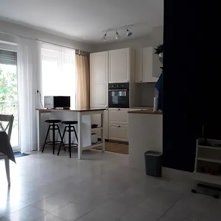 Irina Apartment