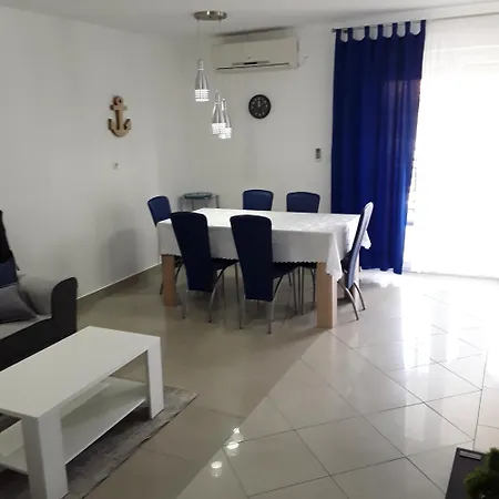 Apartment Irina
