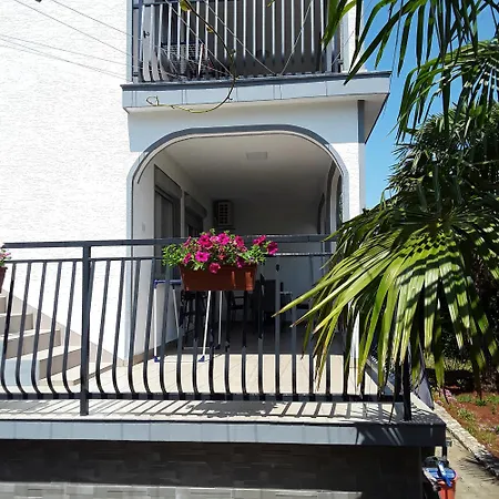 Irina Apartment Malinska